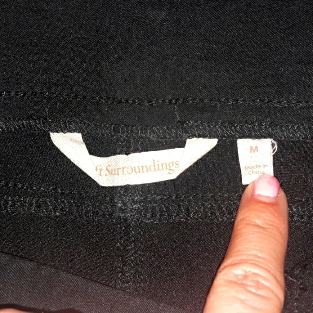 Soft Surrounding Shorts - image 3